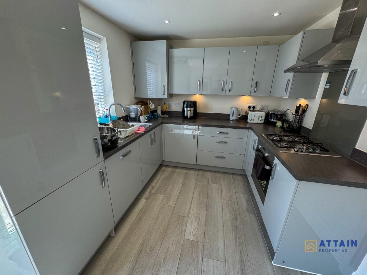 Multimode Close, Beeston
