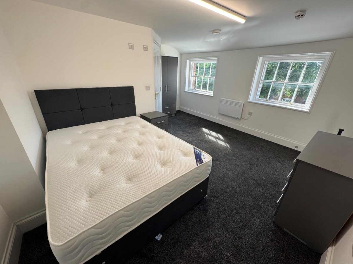 Room 12, Vernon Street, Derby