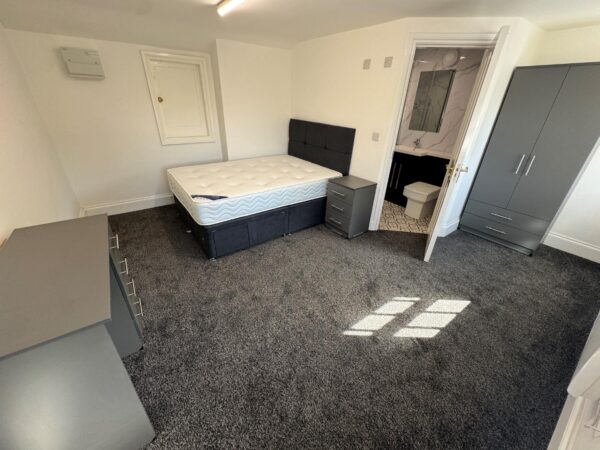 Room 12, Vernon Street, Derby