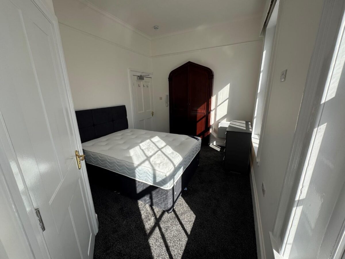 Room 11, Vernon Street, Derby