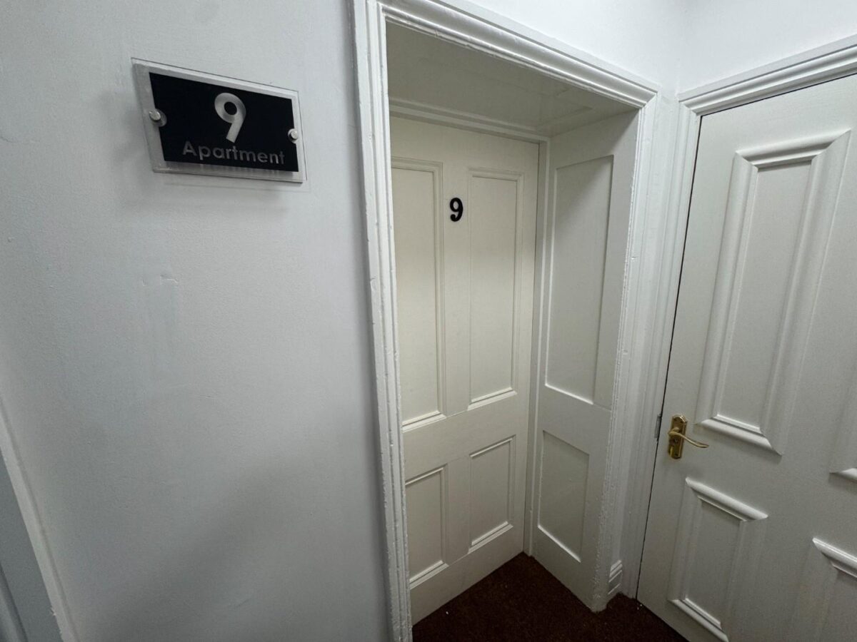 Room 9, Vernon Street, Derby