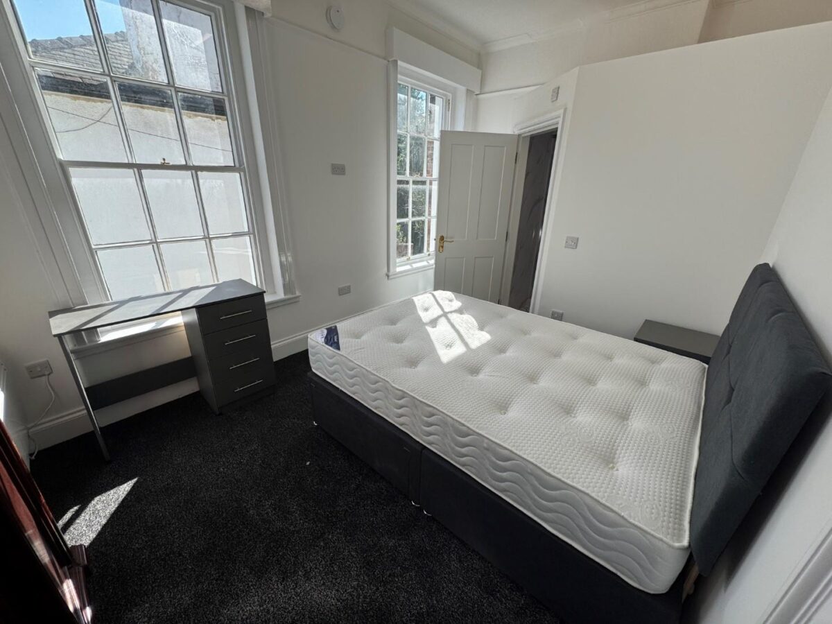 Room 11, Vernon Street, Derby