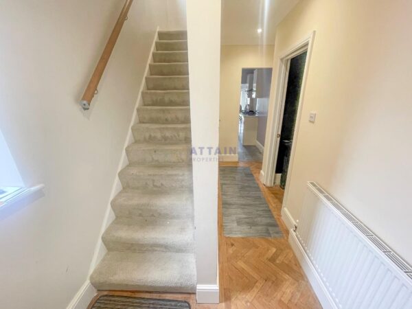 Room 2, Radcliffe Drive, Derby