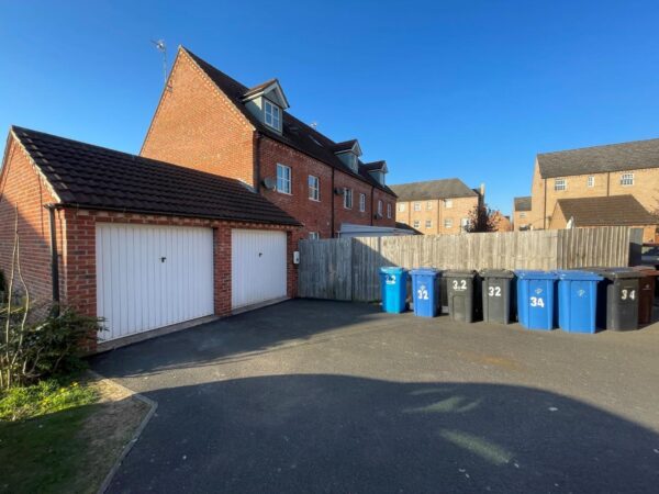 Room 4, Montague Way, Chellaston, Derby
