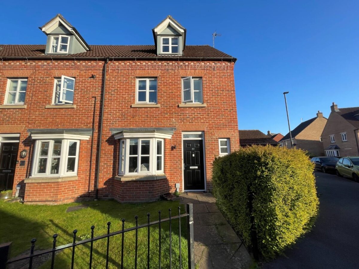 Room 4, Montague Way, Chellaston, Derby