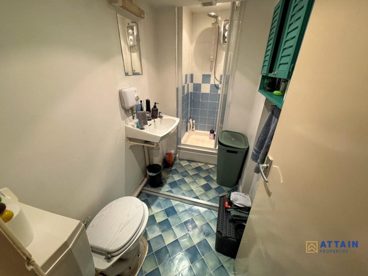 Flat 6, North Parade, Derby