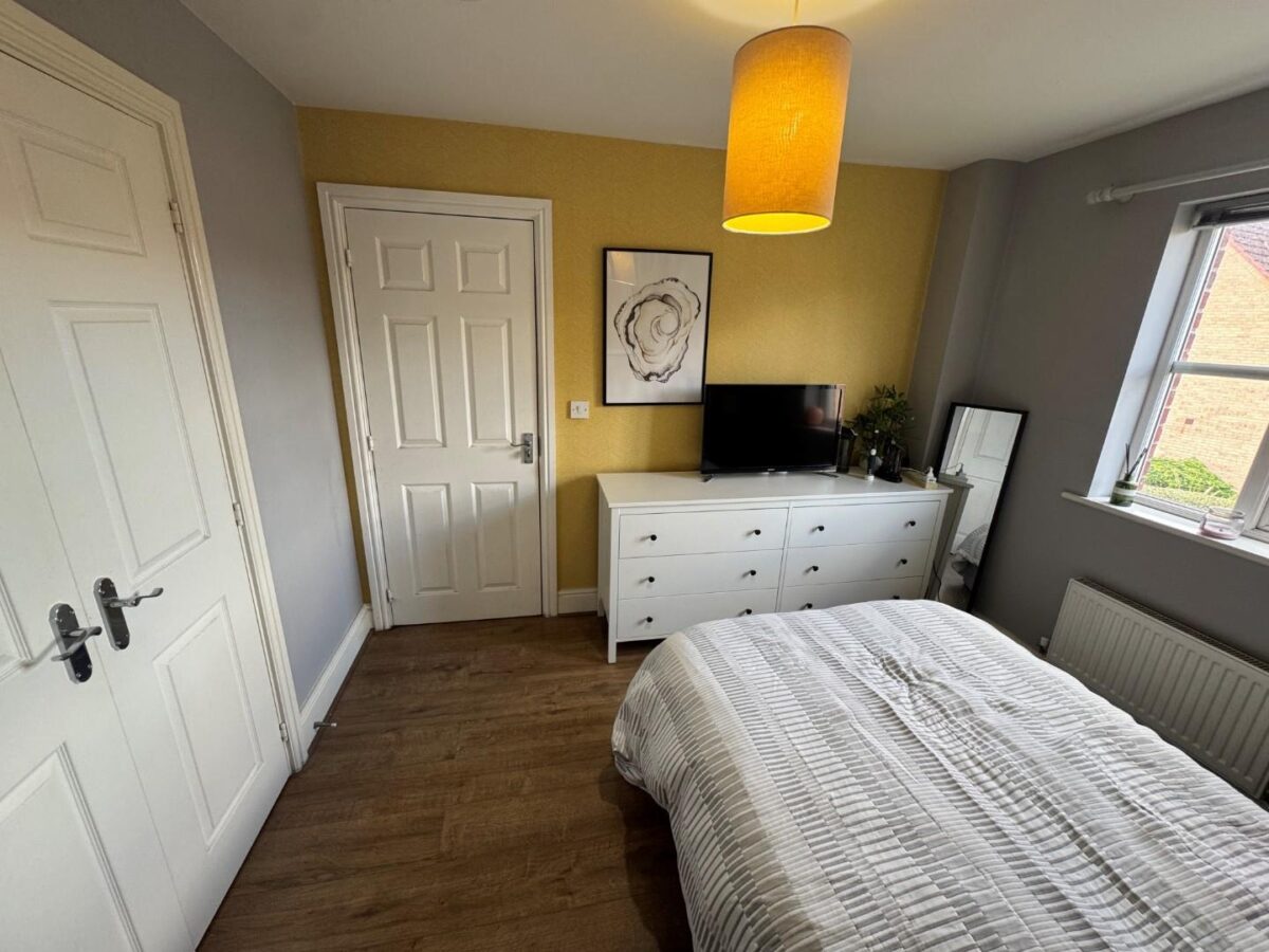 Room 4, Montague Way, Chellaston, Derby