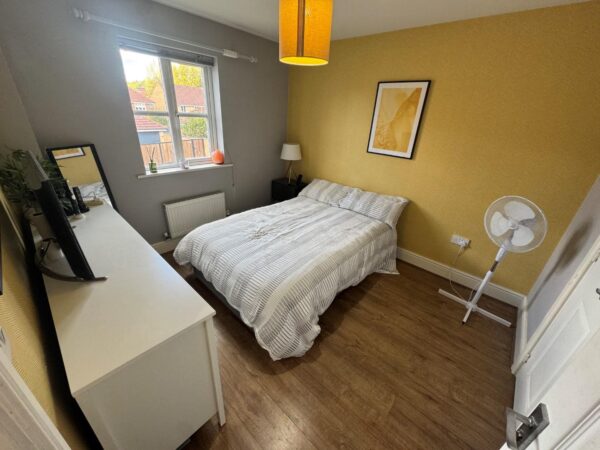 Room 4, Montague Way, Chellaston, Derby