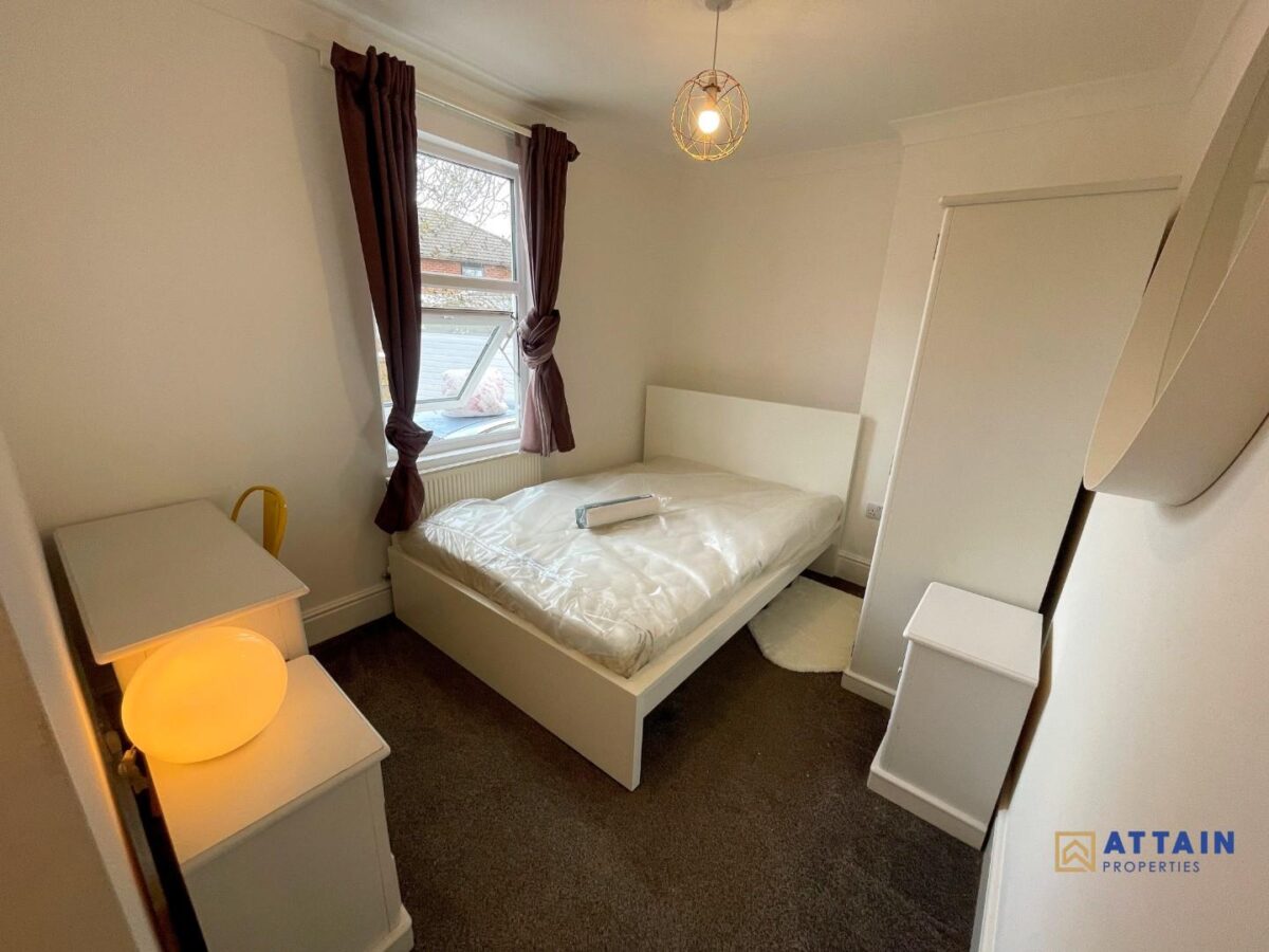 Room 6, High Street, Newhall, Swadlincote