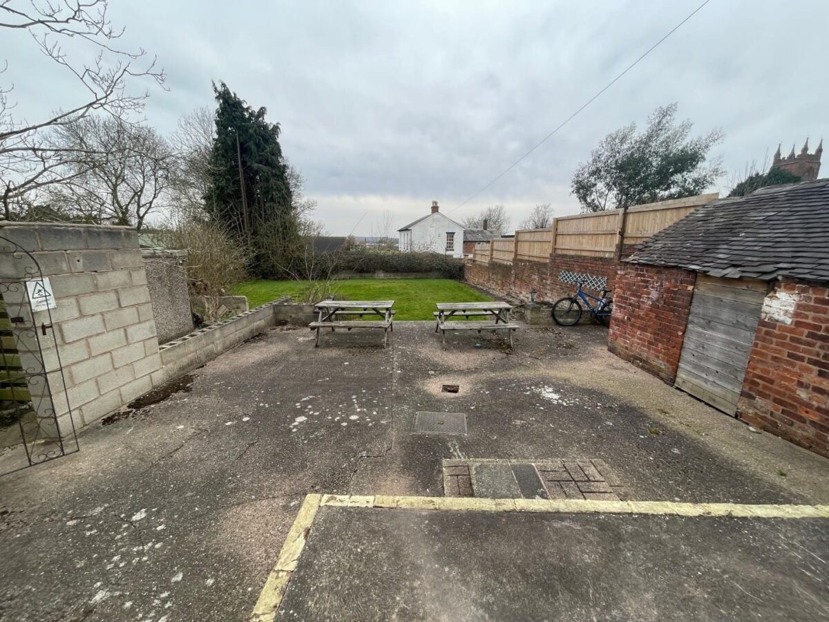 Room 2, High Street, Newhall, Swadlincote