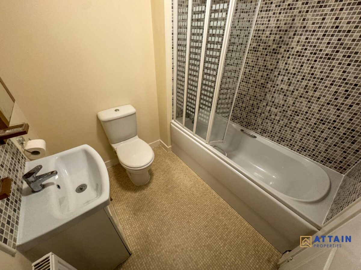 Girton Way, Mickleover