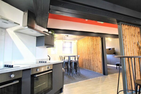 Room 10, Kenilworth Drive, Ilkeston, Derby, DE7