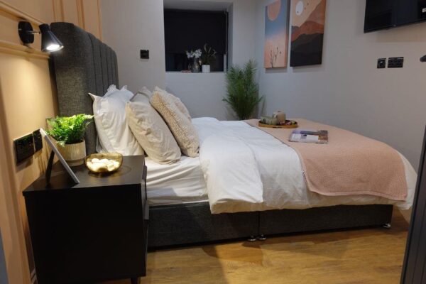 Studio 2, Stone Hill Road, Derby