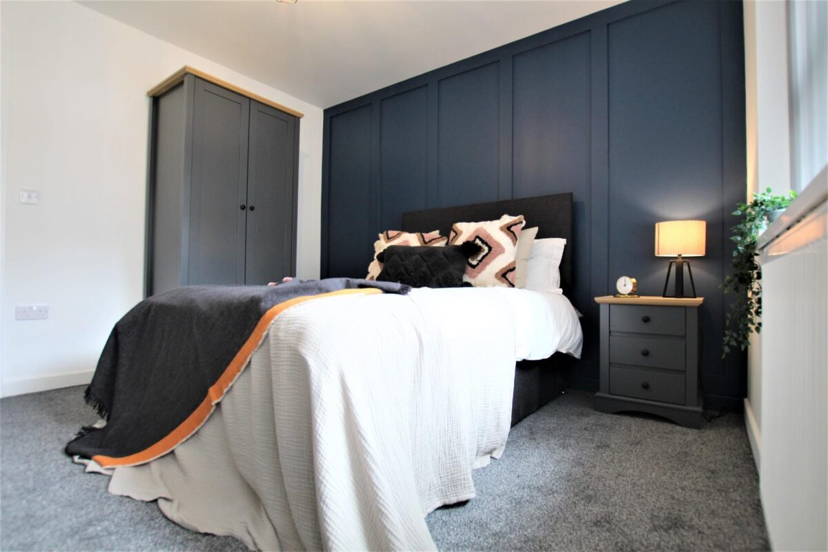 Room 27, Kenilworth Drive, Ilkeston, Derby, DE7