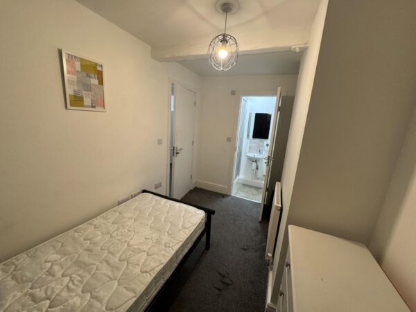 Room 2, High Street, Newhall, Swadlincote