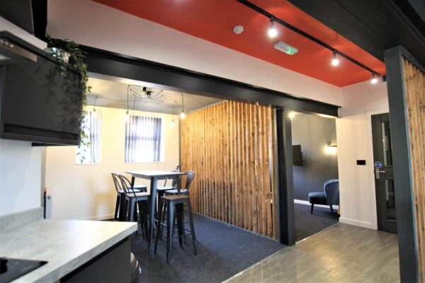 Room 10, Kenilworth Drive, Ilkeston, Derby, DE7