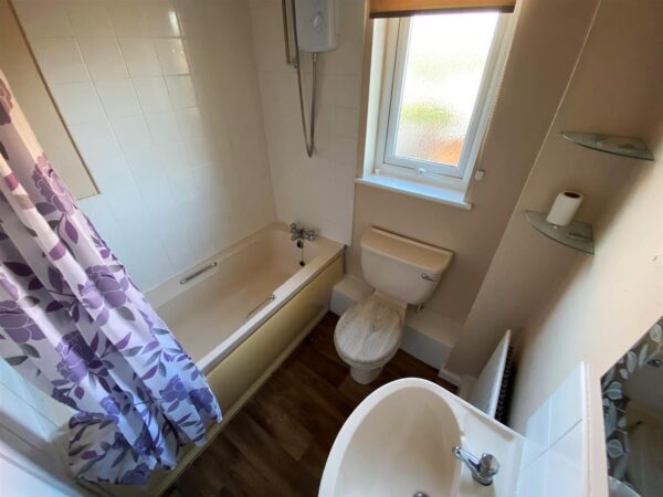 Maytree Close, Oakwood, Derby