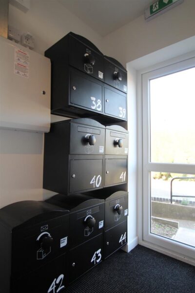 Room 43, Kenilworth Drive, Ilkeston, Derby, DE7