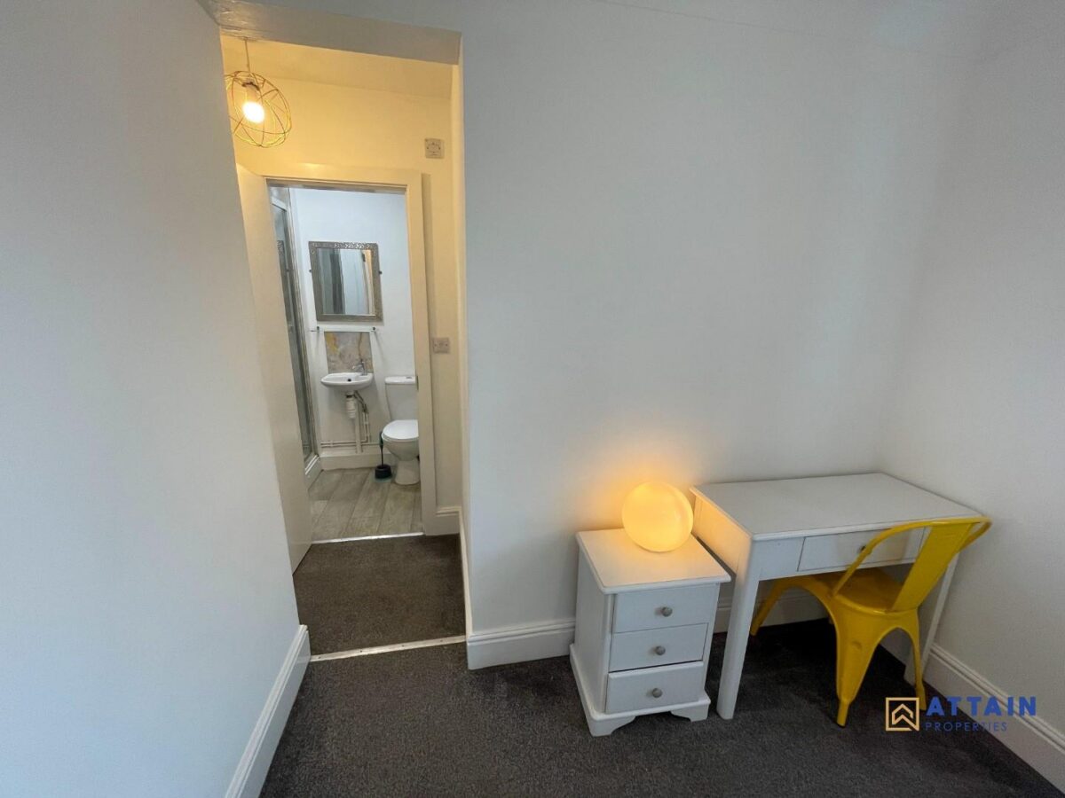 Room 4, High Street, Newhall, Swadlincote